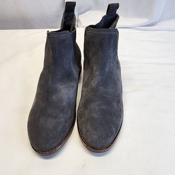 Toms Ella Womens Casual Slip On Chelsea Ankle Bootie Grey Suede Low Heels Size 7 - Picture 6 of 13